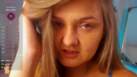 Snapshot of kaya_davies chatting on 10.10.25 Kaya online show from 10.10.25