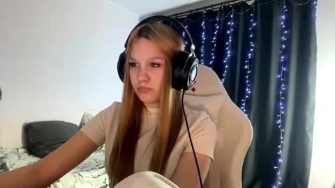 Amia online show from 03.13.26