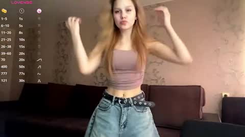 Snapshot of kayceefroehner chatting on 07.12.26 Amia online show from 07.12.26