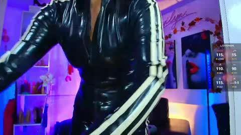 Snapshot of kayilyn chatting on 05.01.26 CAMILA online show from 05.01.26
