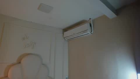 kaylachannell online show from 11.24.25