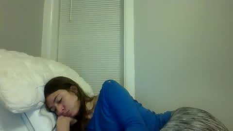 kaylaelizabeth97 online show from 12.14.25