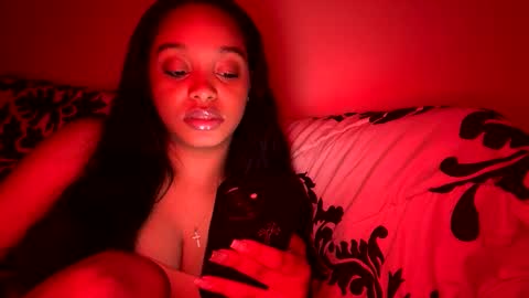 Kayla gold online show from 01.07.26