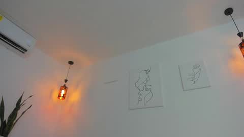      K A Y L A      online show from 10.23.25