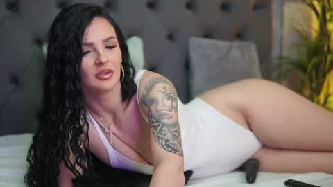  Aria  online show from 04.13.26