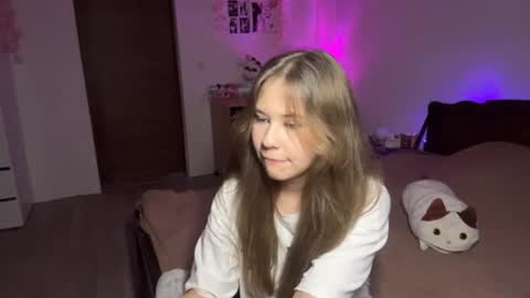 Nyelle online show from 05.31.26