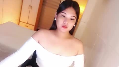 Y O U R        F U T U R E       K A Y L E E  online show from 10.17.25