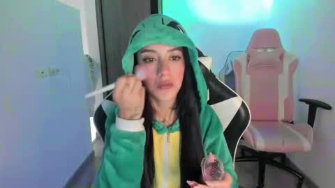 kaylie online show from 10.27.25