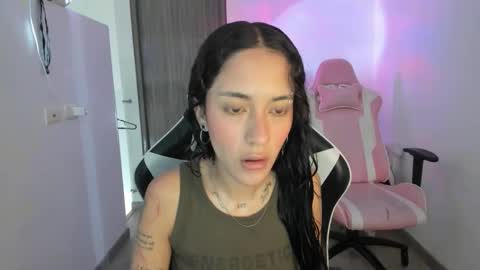 kaylie online show from 11.26.25