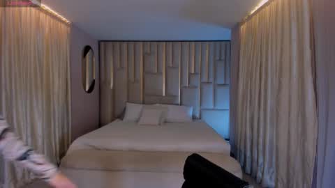 Snapshot of kayralanne chatting on 01.15.26 Kay online show from 01.15.26