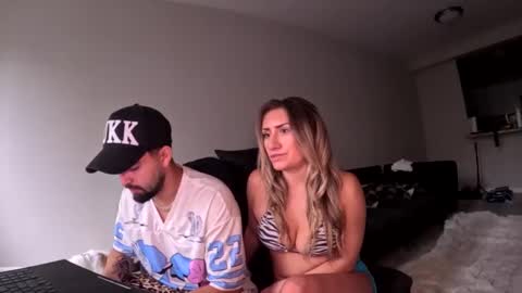 Snapshot of kaythepetiteblonde chatting on 09.20.25 kaythepetiteblonde online show from 09.20.25