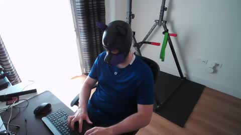 Snapshot of kaywolf89 chatting on 07.31.26 Neon online show from 07.31.26