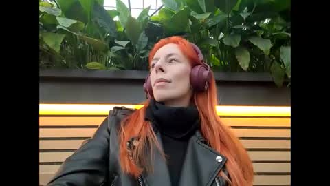 Snapshot of kayyrachyl chatting on 01.30.25 kayyrachyl online show from 01.30.25