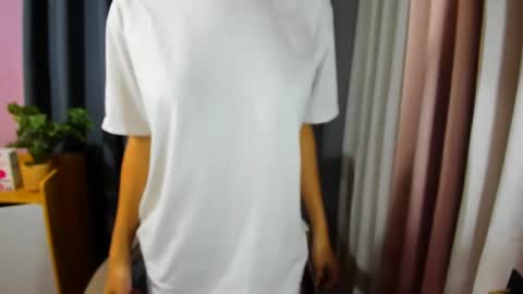 Snapshot of kazel_dominant chatting on 02.01.25 KAZEL online show from 02.01.25