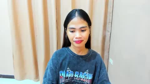 Snapshot of kazel_dominant chatting on 02.28.25 KAZEL online show from 02.28.25