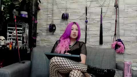 Miss Kazia online show from 05.21.26