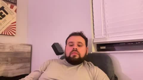 Snapshot of kazumatt chatting on 10.01.25 kazumatt online show from 10.01.25