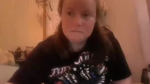 kcandler27 online show from 11.05.25