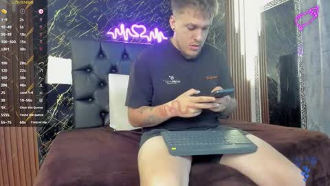 Keane online show from 11.19.25