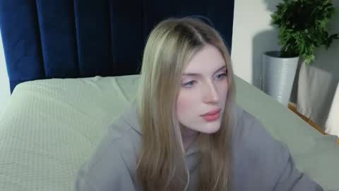 Seb Polly Roxy Jonny online show from 09.22.25