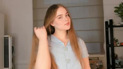 Snapshot of keen_mirage chatting on 04.06.26 keen_mirage online show from 04.06.26