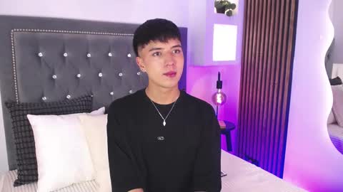 nico online show from 02.22.26