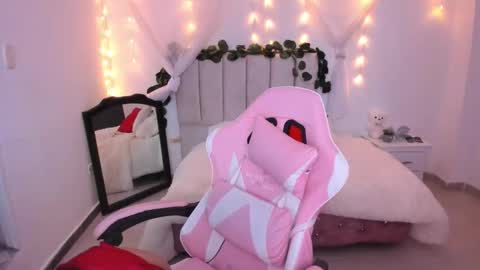 Snapshot of keilaa_ chatting on 01.08.26 Daniela online show from 01.08.26