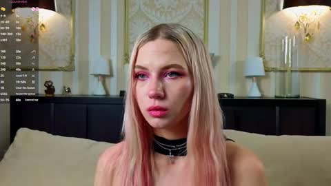 Snapshot of keilachango chatting on 02.25.26 Kim online show from 02.25.26