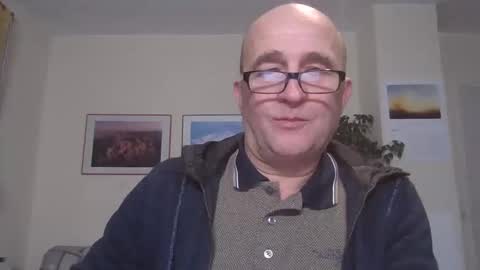 Snapshot of keilie1 chatting on 12.27.24 keilie1 online show from 12.27.24