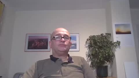Snapshot of keilie1 chatting on 12.28.24 keilie1 online show from 12.28.24