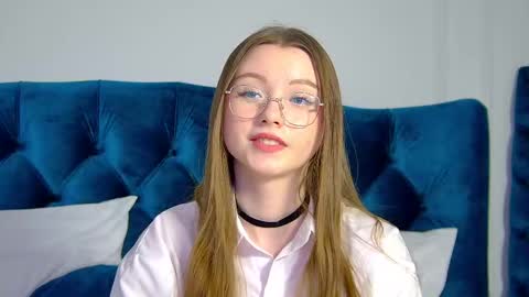 Keira online show from 02.21.25