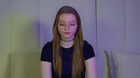 Keira online show from 03.06.25