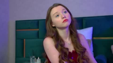 Keira online show from 03.24.26