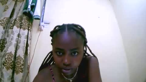 Snapshot of keisha759446 chatting on 10.23.25 keisha759446 online show from 10.23.25