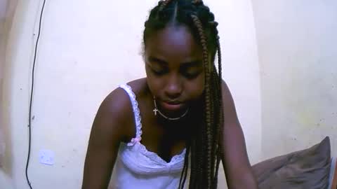 Snapshot of keisha759446 chatting on 11.08.25 keisha759446 online show from 11.08.25