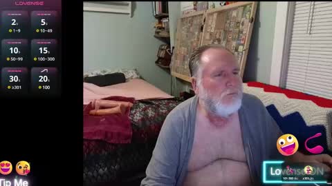 Snapshot of keithobrian chatting on 01.06.25 Keithobrian online show from 01.06.25