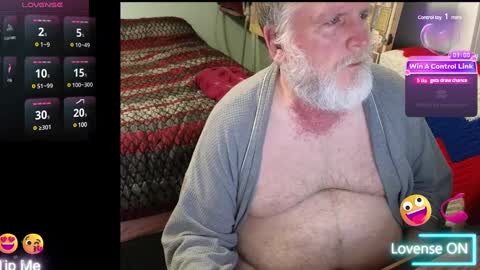 Snapshot of keithobrian chatting on 01.12.25 Keithobrian online show from 01.12.25