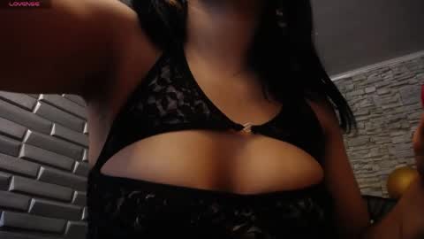  K E I Z Y  online show from 04.02.26