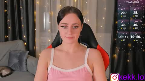 Snapshot of kek_____ chatting on 12.16.25 Call me Nat online show from 12.16.25