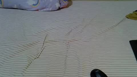 Snapshot of keleni1 chatting on 12.04.25 keleni1 online show from 12.04.25