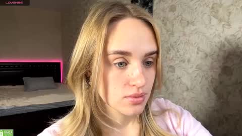 Sylvia online show from 11.10.25