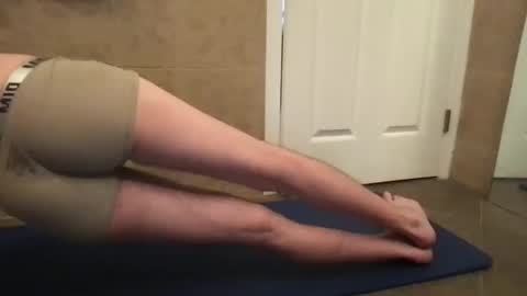 Snapshot of kelkun2828 chatting on 10.17.25 kelkun2828 online show from 10.17.25