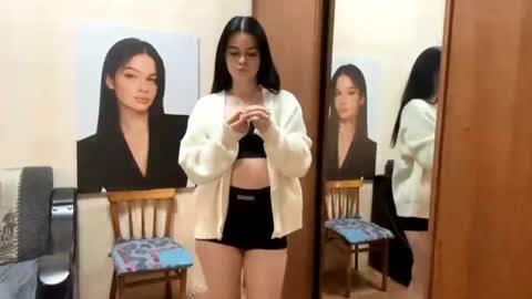 Bella online show from 04.16.26