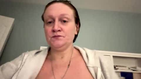 Snapshot of kellilyn10 chatting on 04.07.26 kellilyn10 online show from 04.07.26