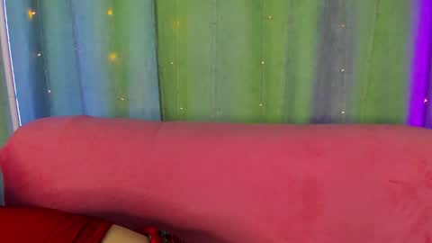 Kellyfiery online show from 04.05.26