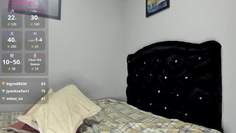 kellyMillian  online show from 09.11.25