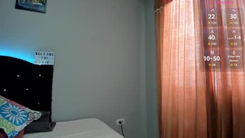 kellyMillian  online show from 11.02.25