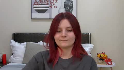 Kelly Stoneys online show from 11.09.25