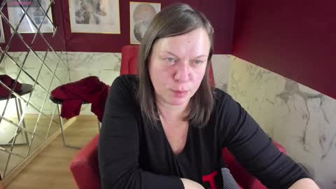 Kelly online show from 10.16.25