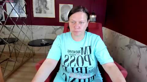 Snapshot of kellysuper chatting on 06.30.26 Kelly online show from 06.30.26